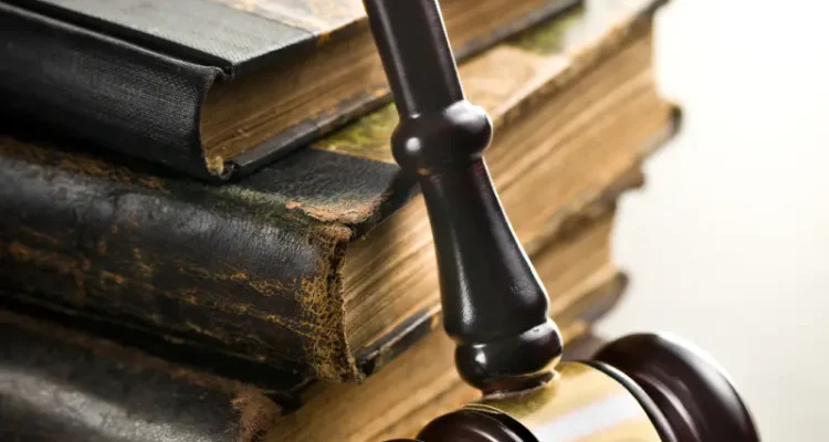 judge-gavel-with-old-books-2025-03-16-06-58-26-utc.webp